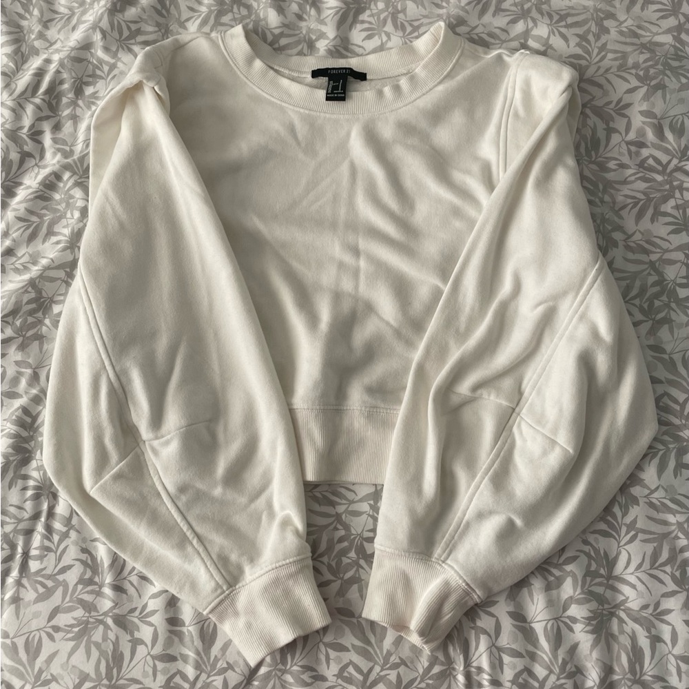 FOREVER 21 white sweater